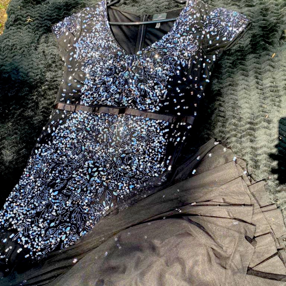 Adriana papel dress